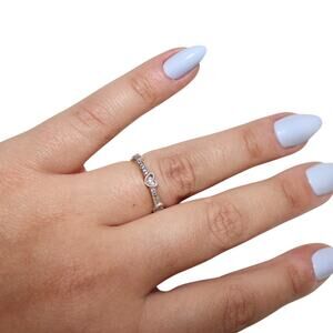 Pandora Radiant Sparkling Hearts Ring Sterling Silver Size 54 (7)
